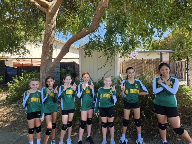 sixth grade girls volleyball team